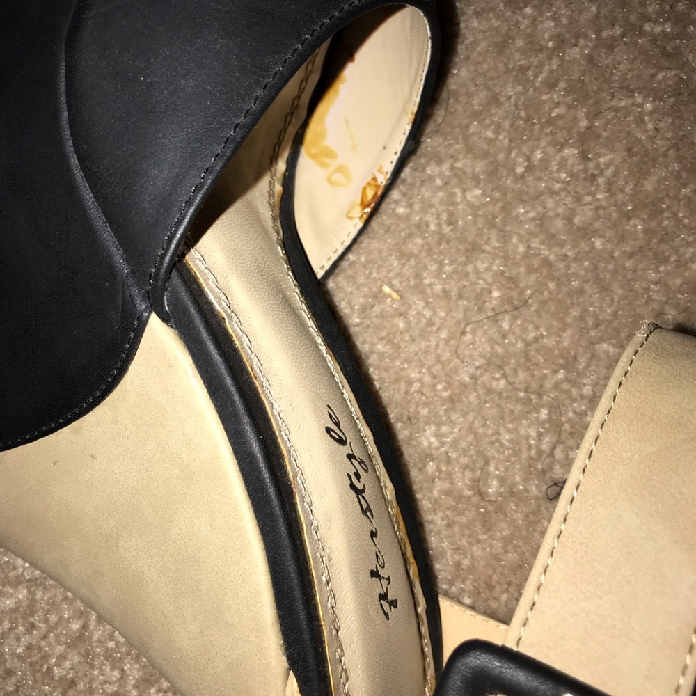 Open Toe Wedge Heel - Picture 8 of 10